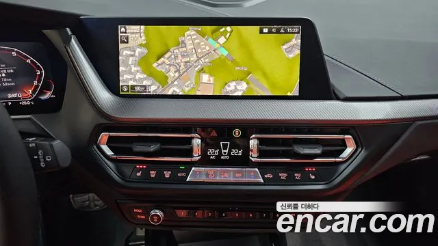 BMW 1-Series 2023 thumb 11