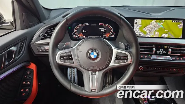 BMW 1-Series 2023 thumb 12