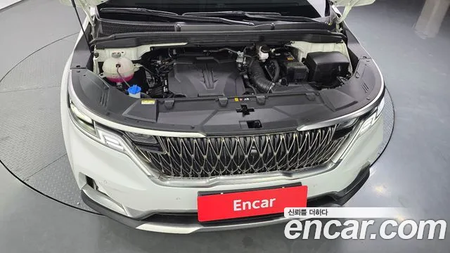 Kia Carnival 2023 thumb 6