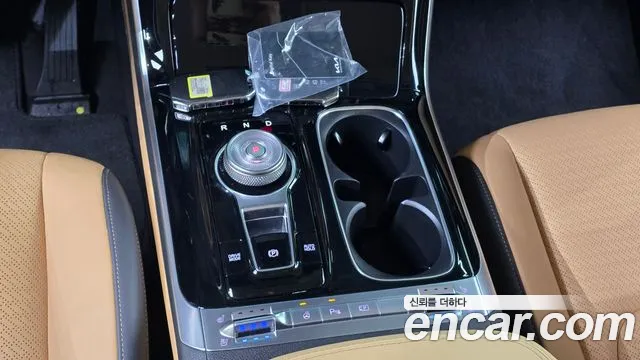 Kia Carnival 2023 thumb 9