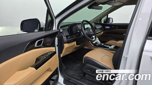 Kia Carnival 2023 thumb 10