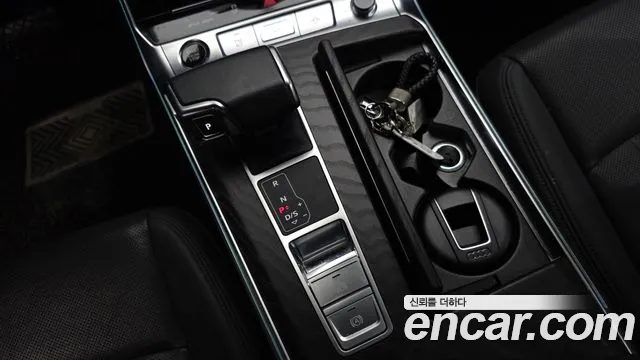 Audi A6 2021 thumb 8