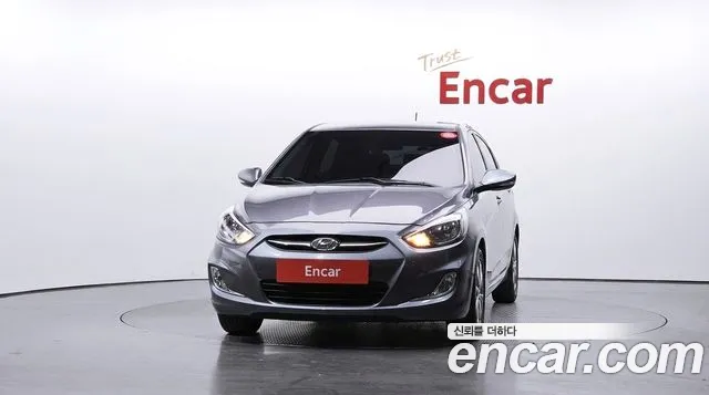 Hyundai Accent 2016 thumb 3