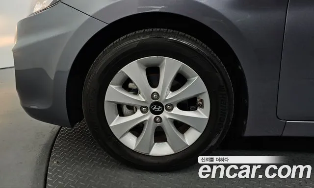 Hyundai Accent 2016 thumb 5