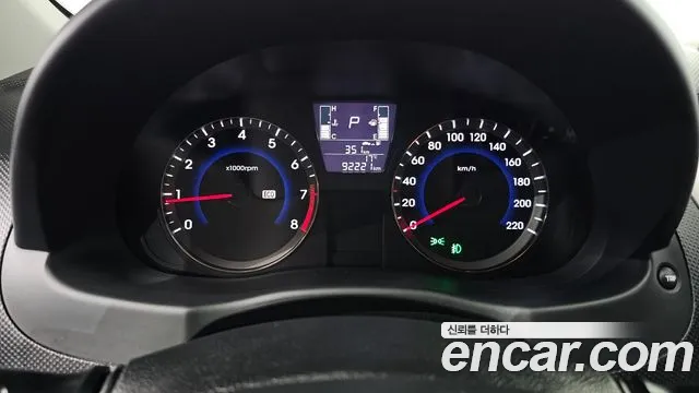 Hyundai Accent 2016 thumb 8