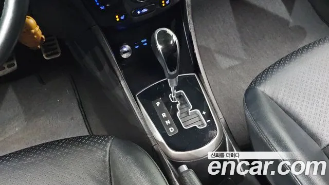 Hyundai Accent 2016 thumb 9