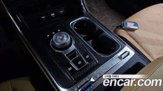 Kia Carnival 2021 thumb 9
