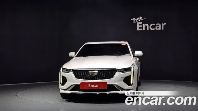 Cadillac CT4 2020 thumb 3