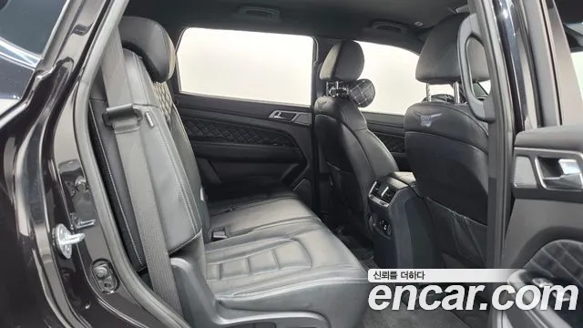 KG_Mobility_Ssangyong Rexton 2018 thumb 11