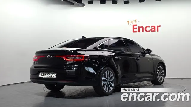Renault-KoreaSamsung Megane 2017 thumb 2