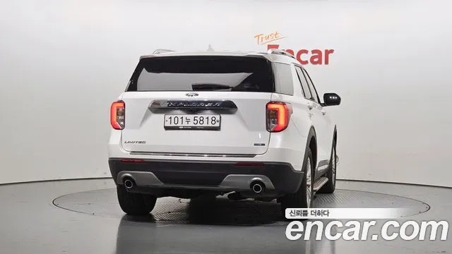 Ford Explorer 2020 thumb 4