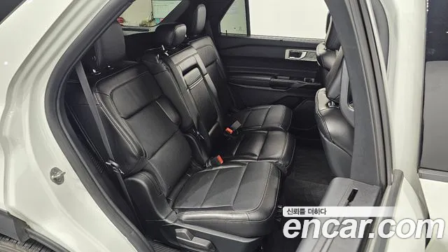 Ford Explorer 2020 thumb 11