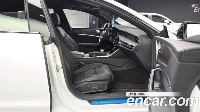 Audi A7 2023 thumb 10