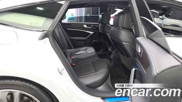 Audi A7 2023 thumb 11