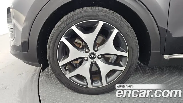 Kia Sportage 2018 thumb 5