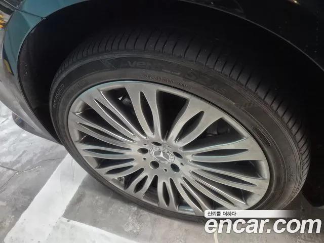 Mercedes-Benz S-Класс 2019 thumb 8