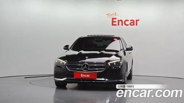 Mercedes-Benz E-Класс 2022 thumb 3