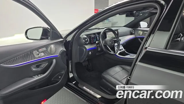 Mercedes-Benz E-Класс 2022 thumb 10