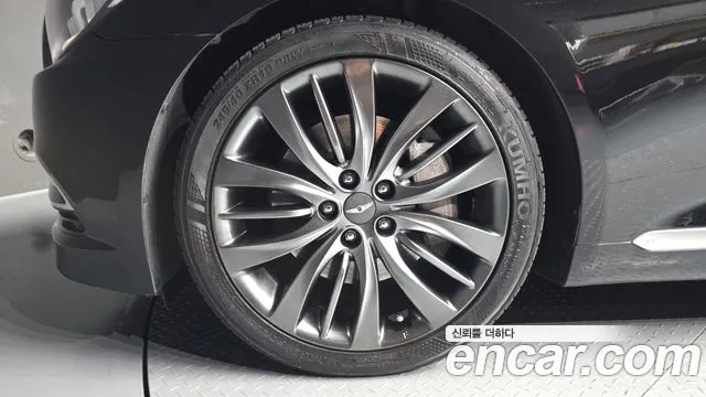 Hyundai Genesis 2016 thumb 5
