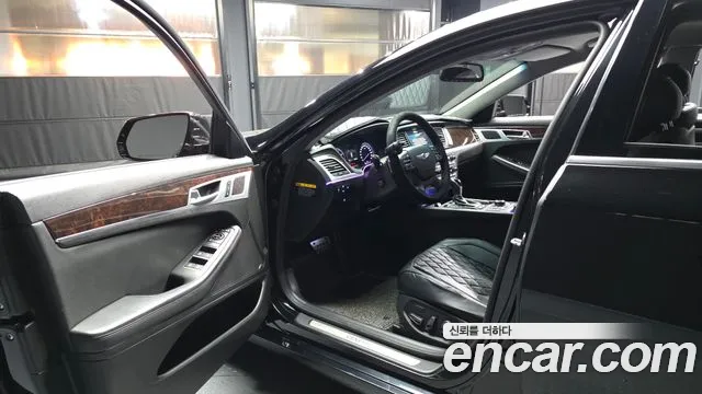 Hyundai Genesis 2016 thumb 10