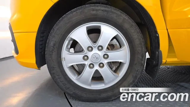 Hyundai Starex 2020 thumb 5