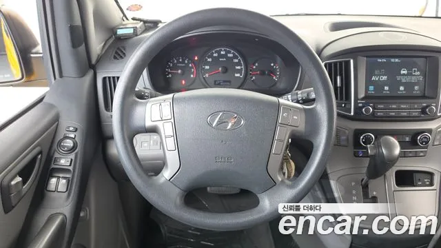 Hyundai Starex 2020 thumb 12
