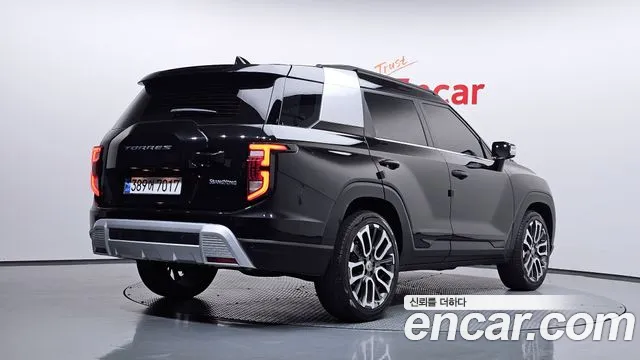 KG_Mobility_Ssangyong Torres 2022 thumb 2