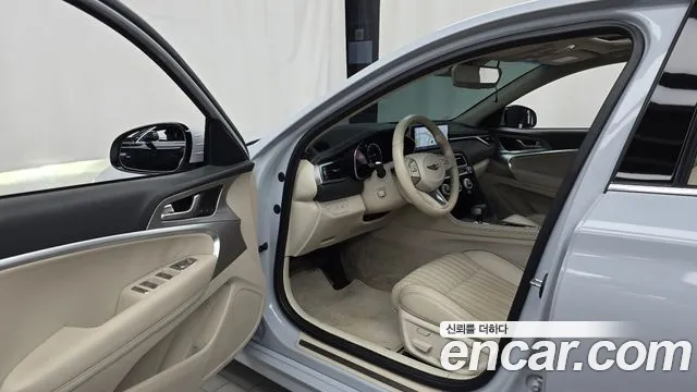 Genesis G70 2021 thumb 10