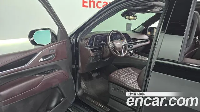 Cadillac Escalade 2023 thumb 10