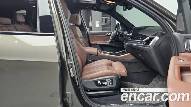 BMW X5 2023 thumb 11