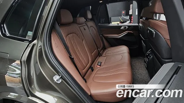 BMW X5 2023 thumb 12