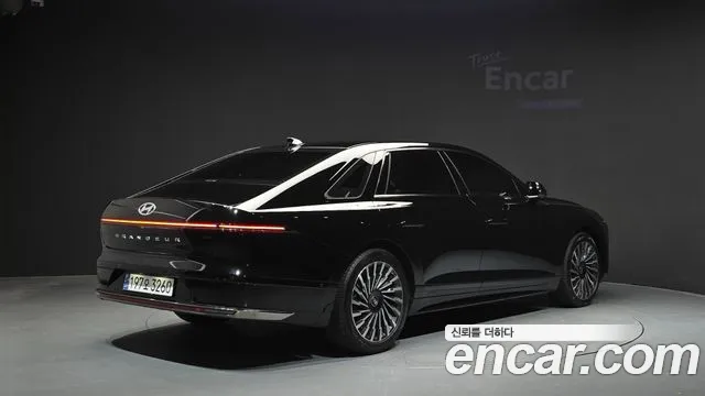 Hyundai Grandeur 2023 thumb 2