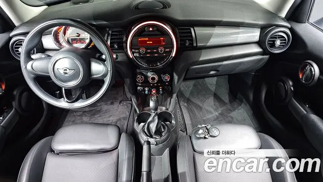 MINI Hatch 2015 thumb 7