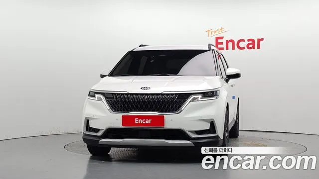 Kia Carnival 2021 thumb 3