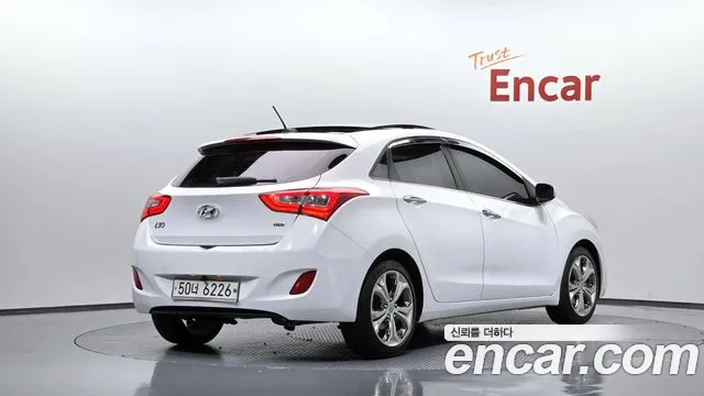 Hyundai i30 2011 thumb 2