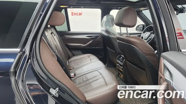 BMW X5 2018 thumb 11