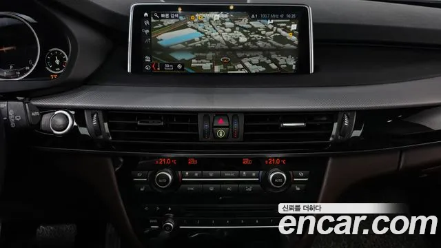 BMW X5 2018 thumb 12