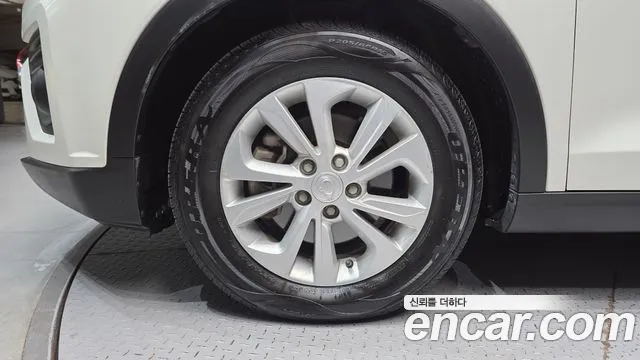 KG_Mobility_Ssangyong TIBOLI 2020 thumb 5