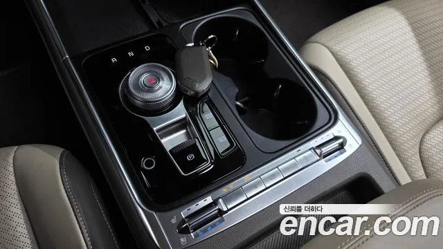 Kia Carnival 2024 thumb 9
