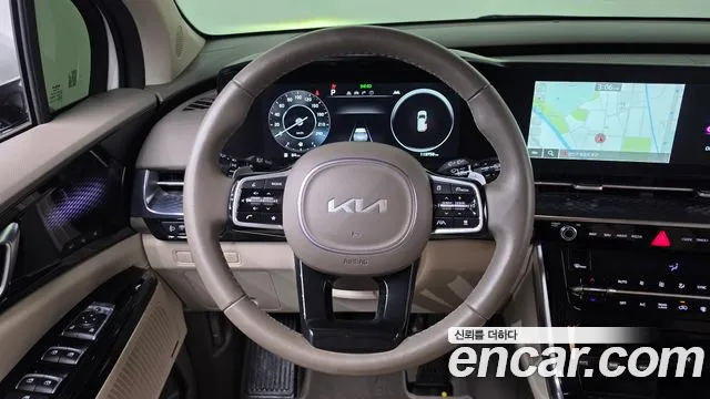 Kia Carnival 2023 thumb 12