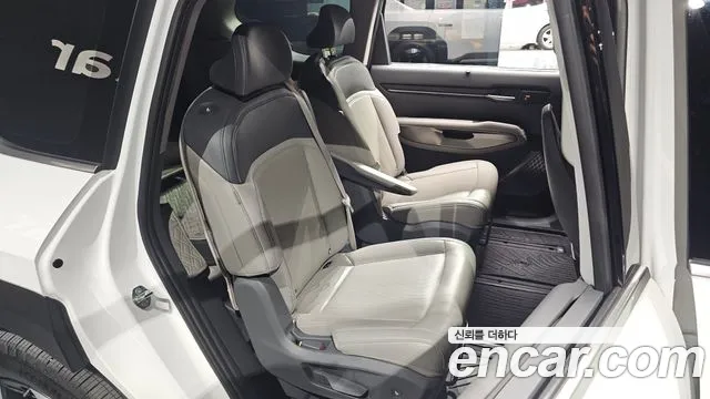 Kia EV9 2023 thumb 10
