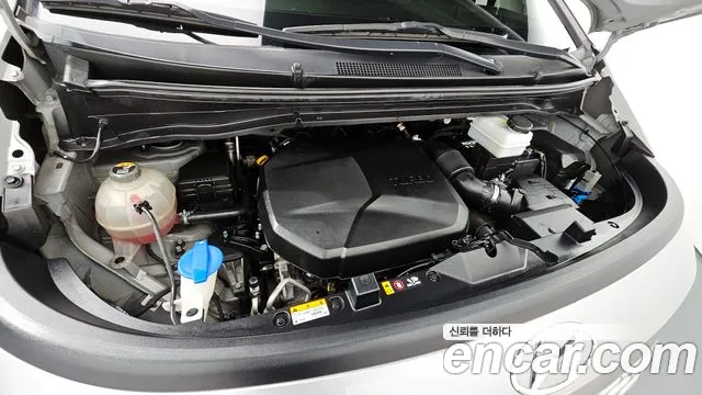 Hyundai Staria 2022 thumb 5