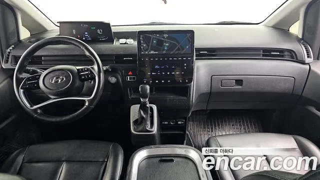 Hyundai Staria 2022 thumb 6