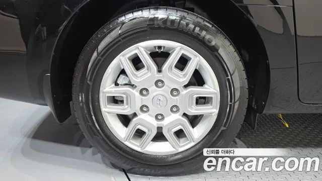 Hyundai Staria 2022 thumb 5