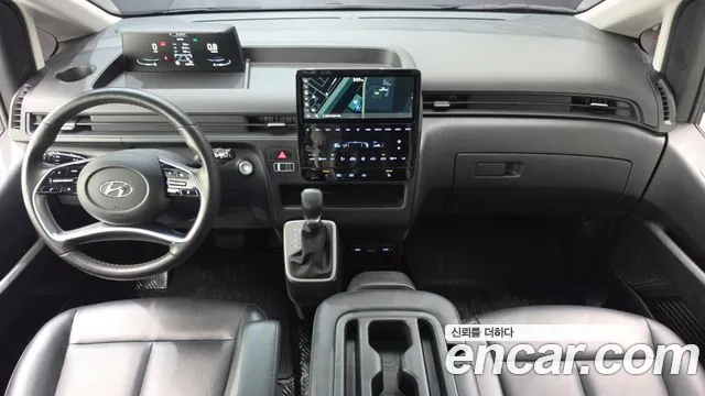 Hyundai Staria 2022 thumb 7