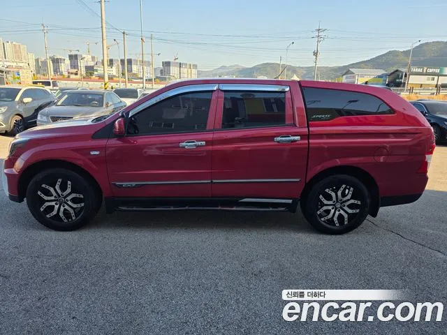 KG_Mobility_Ssangyong KORANDO 2014 thumb 3