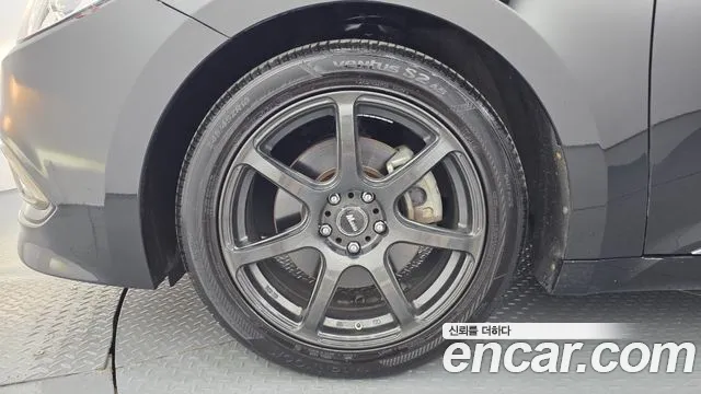 Hyundai Grandeur 2017 thumb 5