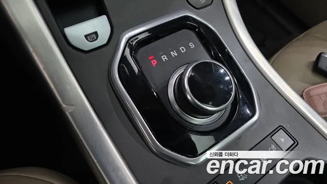 Land Rover Range Rover Evoque 2016 thumb 9