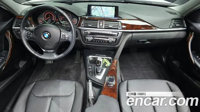 BMW 3-Series 2014 thumb 6