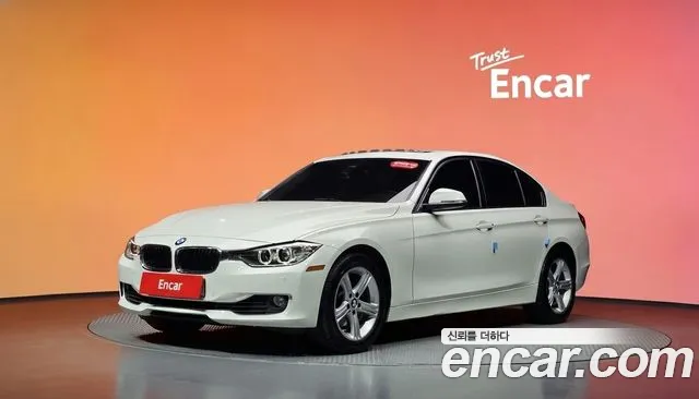 BMW 3-Series 2014 thumb 12